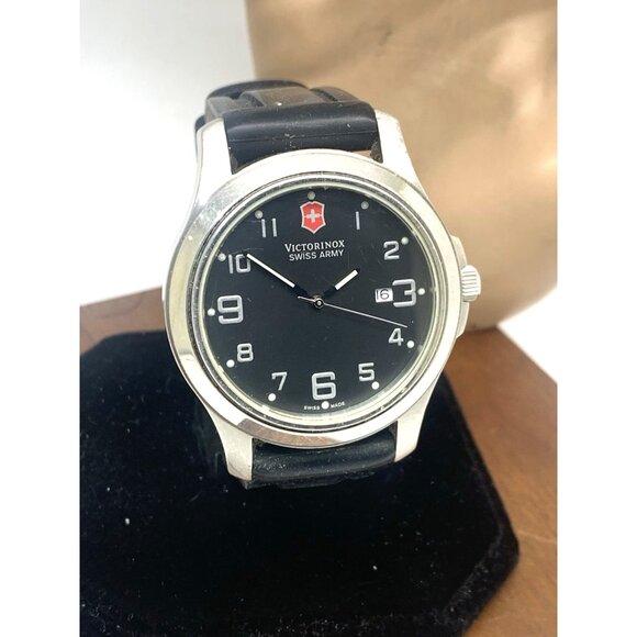 Victorinox Swiss Army Men's Watch 241387.CB Black Dial Quartz Rubber Strap 40mm - Picture 13 of 14